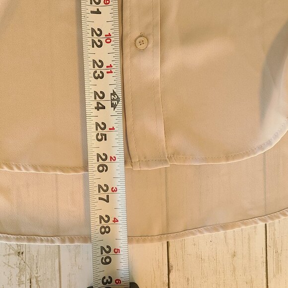 Investments Ivory Chiffon Button Up Blouse NEW Med Long Sleeve Career Dress - Picture 7 of 7